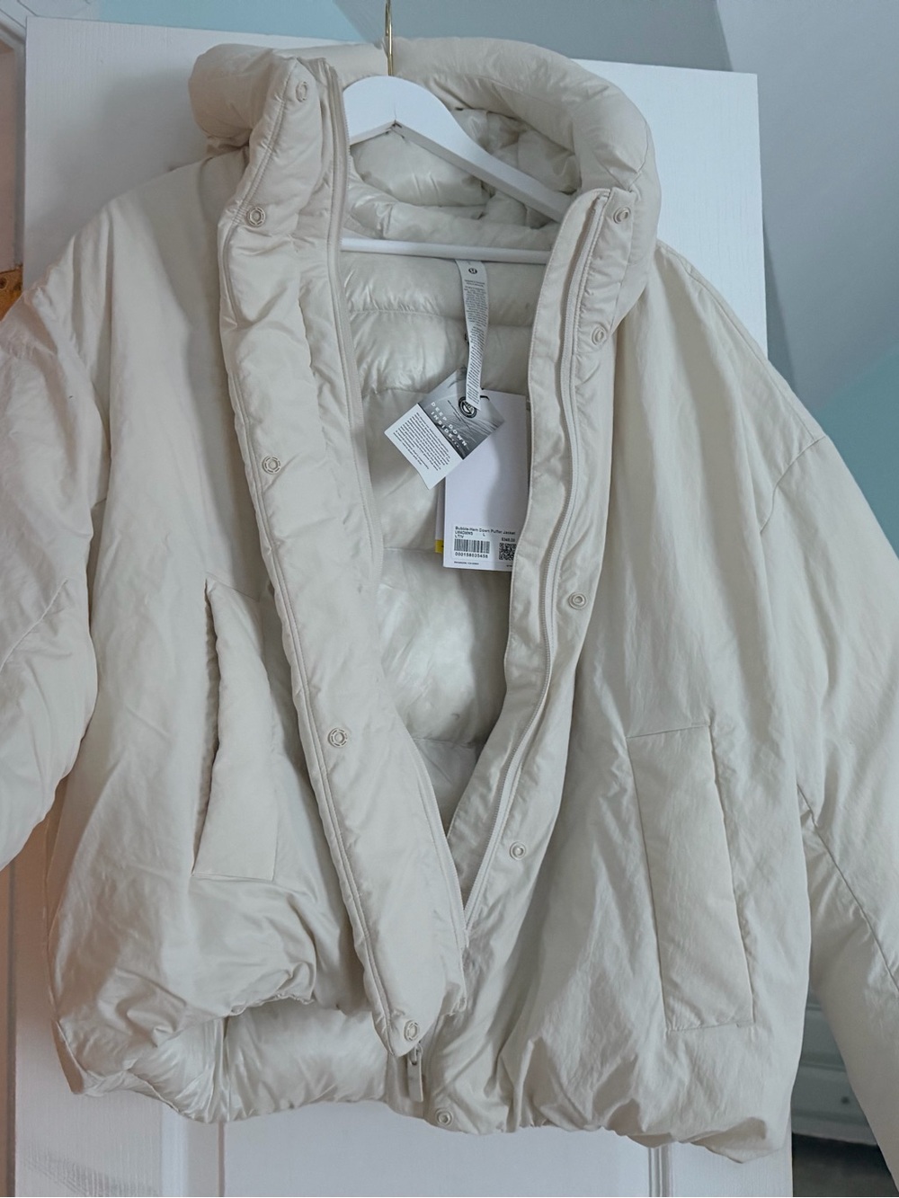 lululemon athletica Cream Quilted Puffer Jacket with High Collar